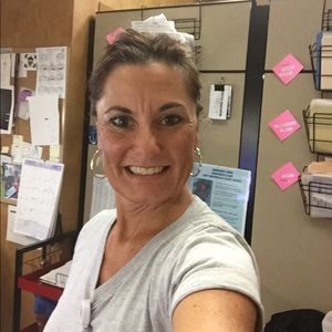 Meet your Posher, Vicki